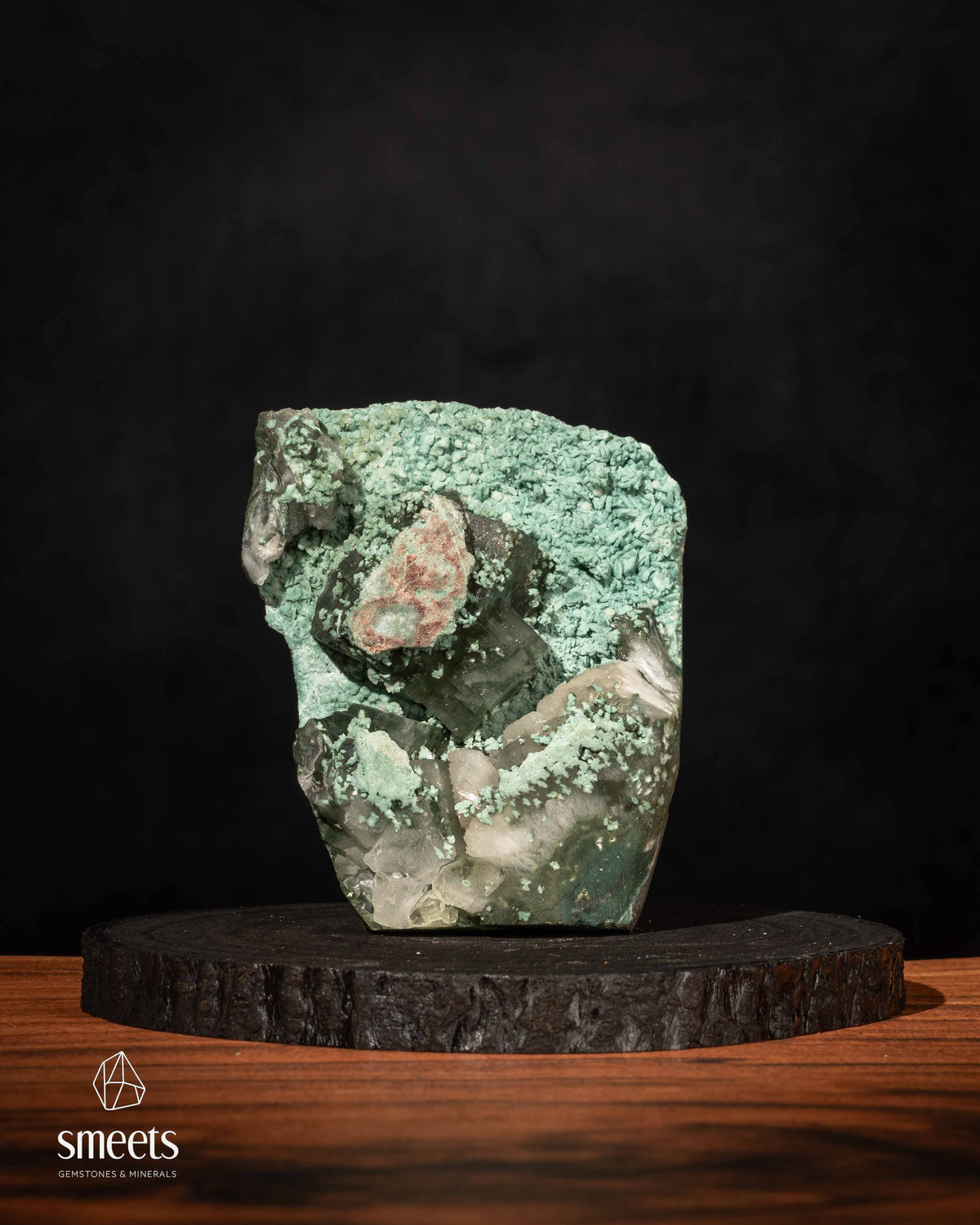 Marshy Green Apophyllite on Heulandite from India