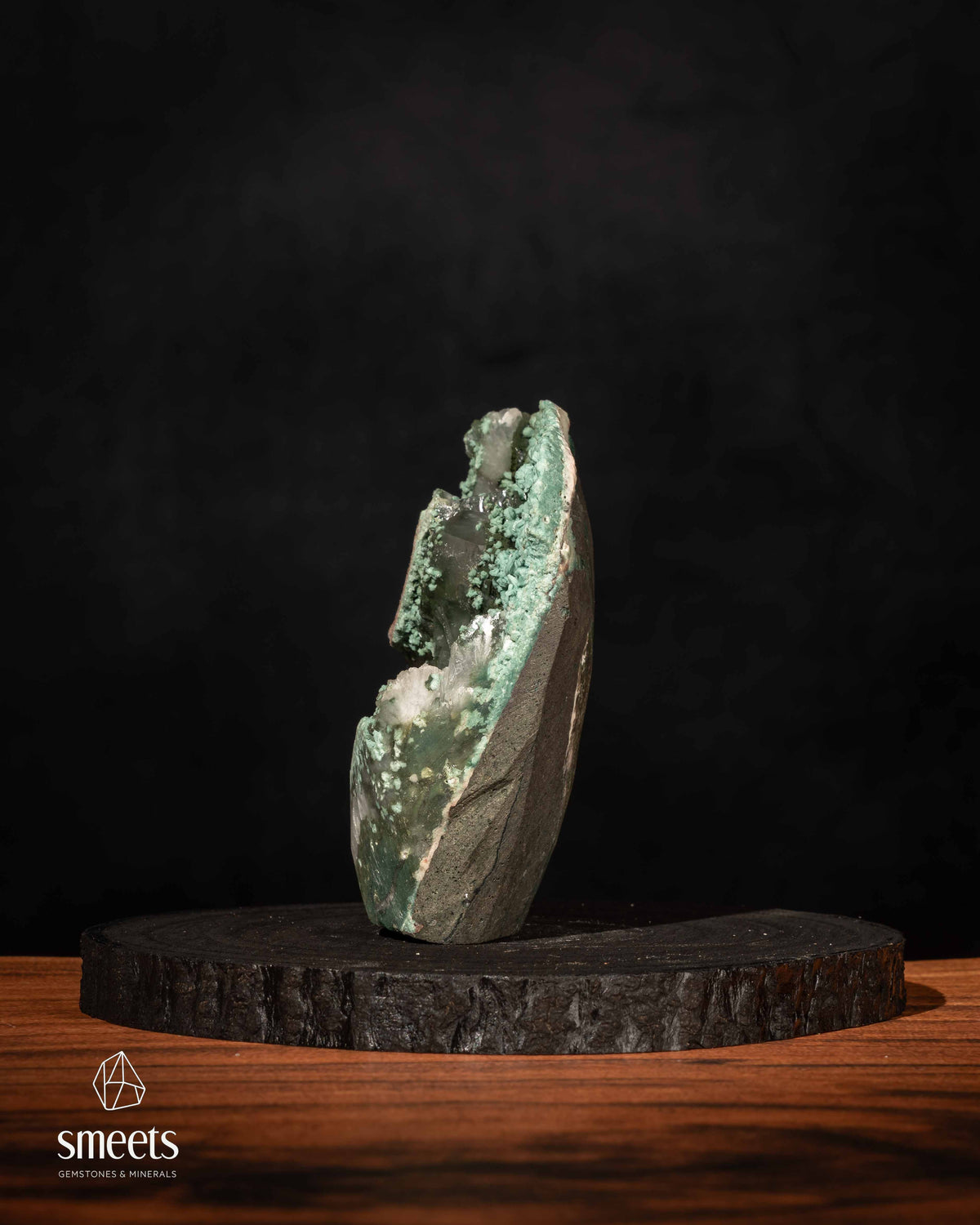Marshy Green Apophyllite on Heulandite from India
