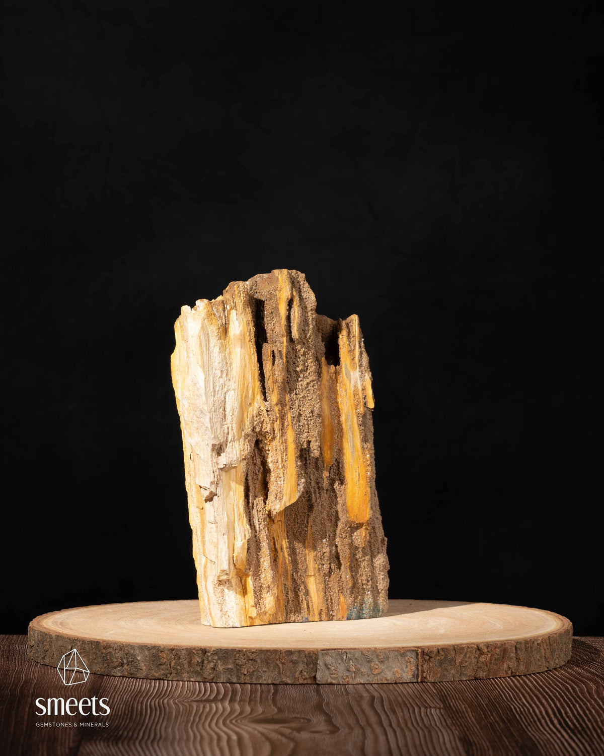 Indonesian Crystal Wood with Golden Tones and Natural Crystallisation