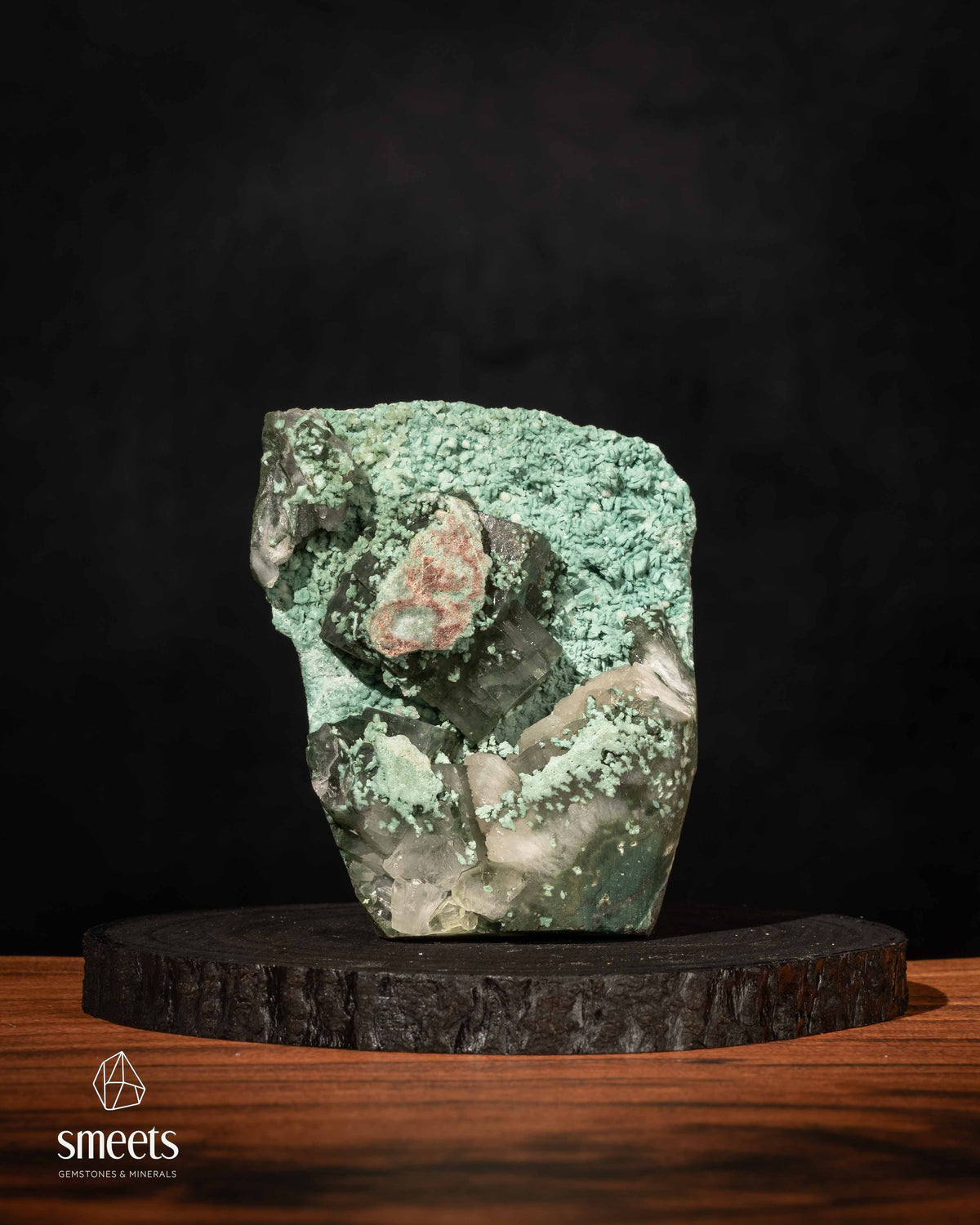 Marshy Green Apophyllite on Heulandite from India