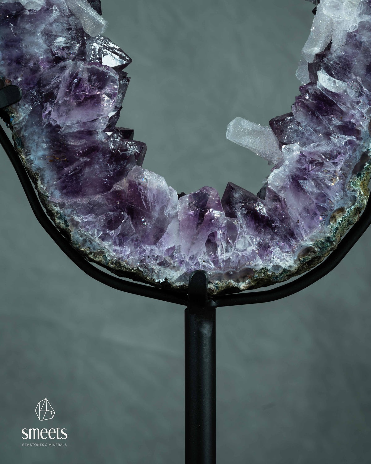 Exceptional Amethyst portal from Brazil with Calcite crystals