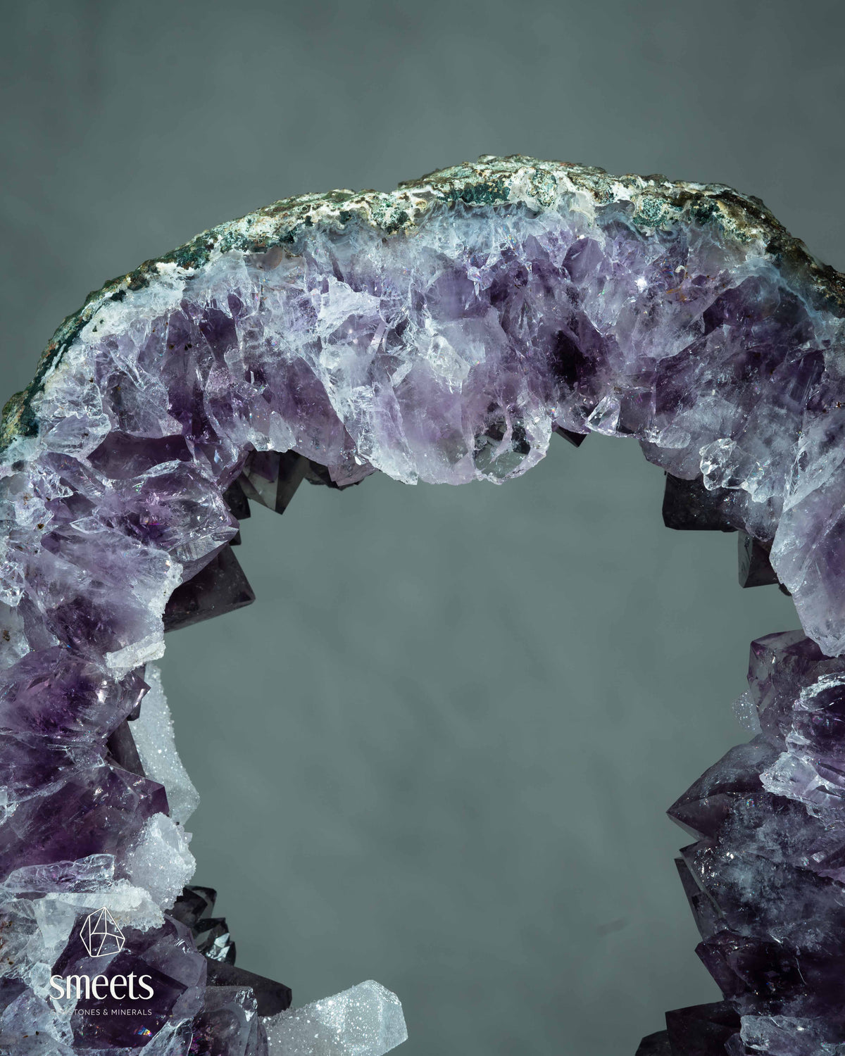 Exceptional Amethyst portal from Brazil with Calcite crystals